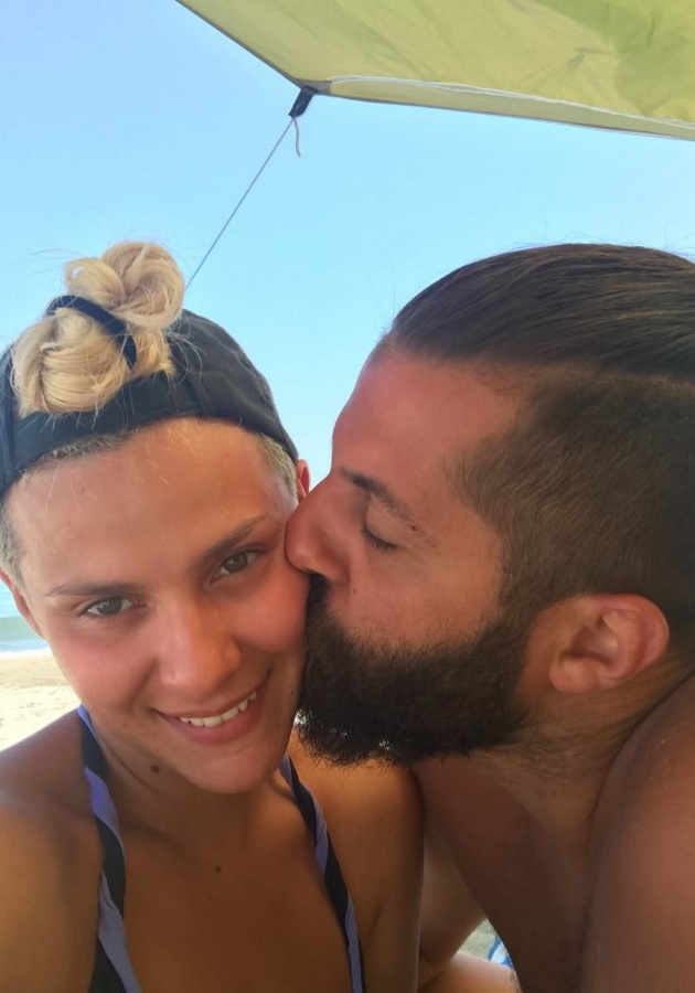 kako-spie-kako-go-teshi-sinot-vo-pregratka-dimitar-atanasovski-so-emotivni-semejni-fotki-i-chestitashe-rodenden-na-sara-mejs-10_2.jpg
