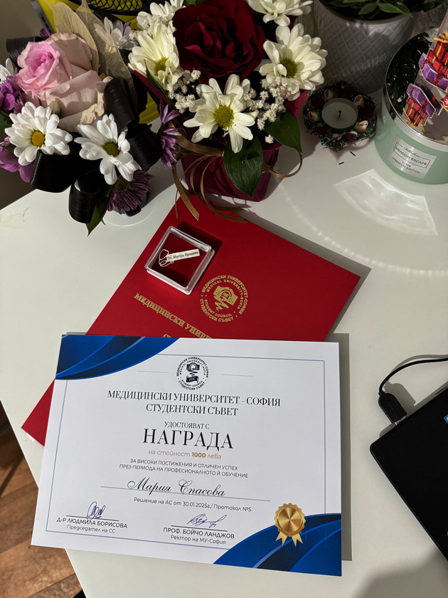 marija-spasova-od-strumica-e-lekar-specijalizant-po-kardiologija-vo-bugarija-smeni-dezhurstva-uchenje-12-godini-no-vredi-19.jpeg