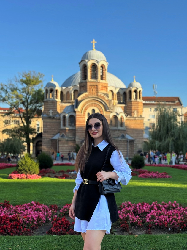 marija-spasova-od-strumica-e-lekar-specijalizant-po-kardiologija-vo-bugarija-smeni-dezhurstva-uchenje-12-godini-no-vredi-34.jpeg