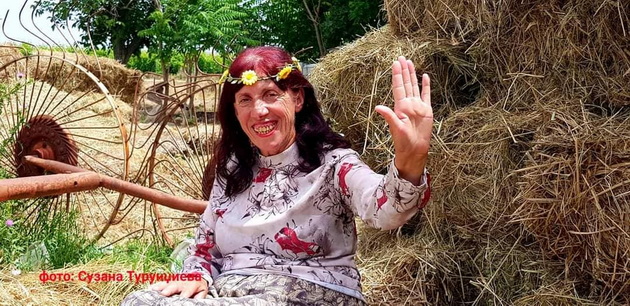 suzana-turundjieva-so-apel-imeto-na-atidje-se-zloupotrebuva-za-prodazhba-na-med-koj-ne-e-nejzin-02.jpg