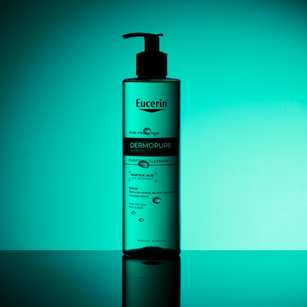 dermatolozite-se-ednoglasni-eucerin-dermopure-clinical-e-efikasno-i-dolgorochno-reshenie-protiv-akni-03.jpg