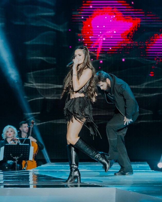 dominanten-novata-pesna-na-lara-ivanova-gi-spojuva-muzikata-tancot-i-emocijata-04.JPG