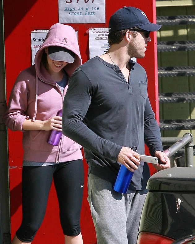 ja-izneveril-so-blejk-ushte-e-opsednat-so-nea-chudni-detali-za-brakot-na-rajan-rejnolds-i-skarlet-johanson-9.JPG