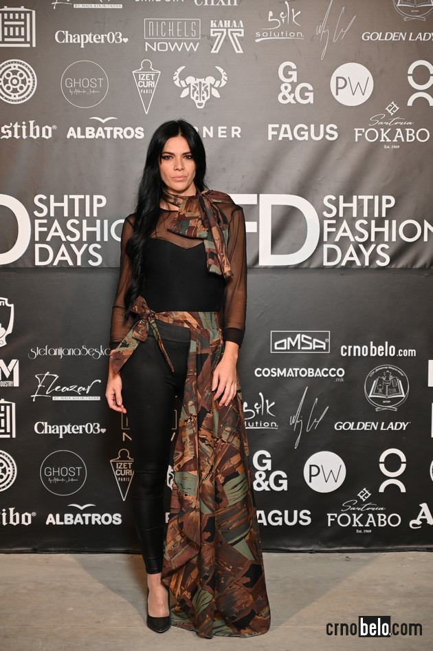 modata-na-prvata-vecher-na-shtip-fashion-days-2025-shto-oblekoa-posetitelite-58.jpg