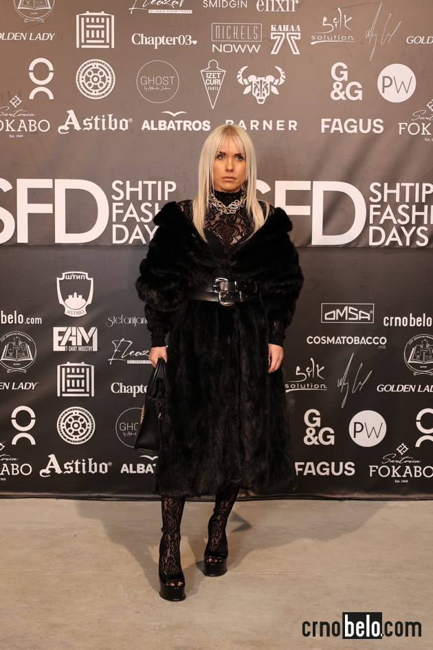 modata-na-vtorata-vecher-na-shtip-fashion-days-2025-shto-oblekoa-posetitelite-03.jpg