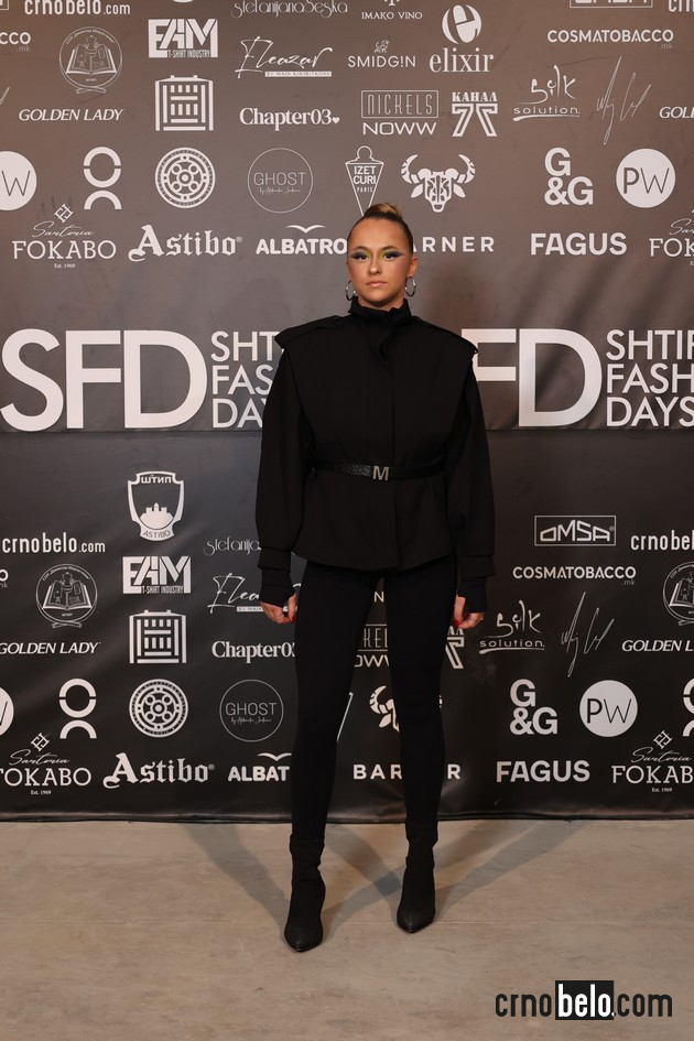 modata-na-vtorata-vecher-na-shtip-fashion-days-2025-shto-oblekoa-posetitelite-59.jpg