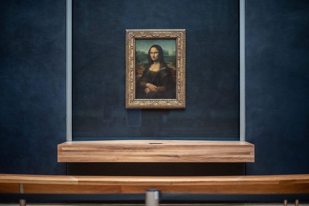 mona-liza-i-ushte-6-od-najskapite-predmeti-koi-bile-ukradeni-po-del-ushte-se-taga-03.JPG