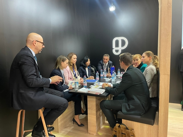 replek-na-najprestizhniot-saem-za-farmacija-cphi-potvrda-za-konkurentnosta-kvalitetot-i-internacionalniot-potencijal-03.JPG