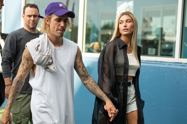 selena-gomez-i-hejli-biber-povtorno-vo-vojna-dzhastin-ja-ohrabruva-soprugata-da-provocira-7.JPG