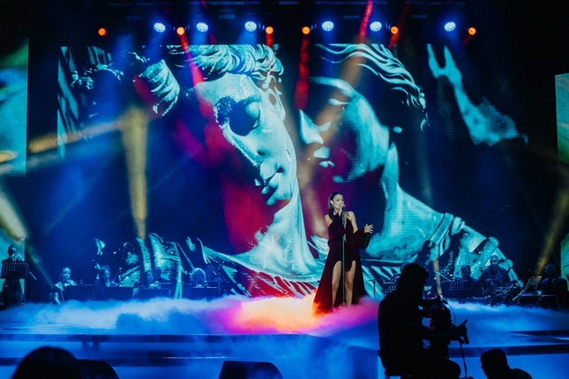 simona-popovska-so-ne-mi-doagjash-emotivna-eksplozija-na-40-toto-izdanie-na-makfest-02.JPG