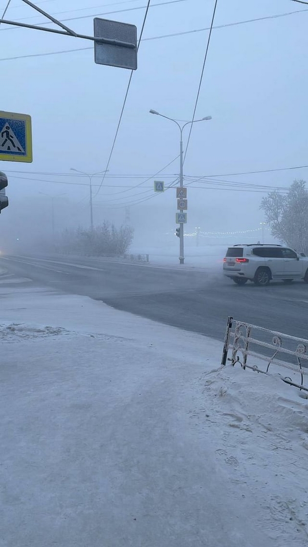 zhiveam-vo-najstudeniot-grad-vo-svetot-uchilishtata-rabotat-i-na-50-c-hranata-e-3-pati-poskapa-05.JPG