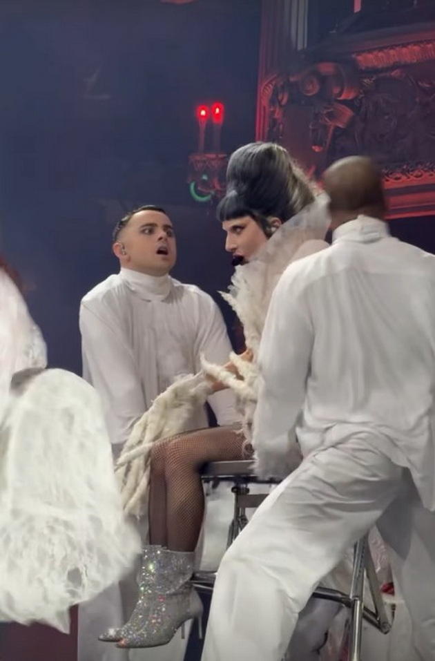 antonia-gigovska-i-marjan-petrov-na-koncert-na-lejdi-gaga-vo-milano-vip-kartite-gi-plativme-1-000-evra-nashiot-majkl-dameski-igrashe-na-scena-so-nea-23.jpg