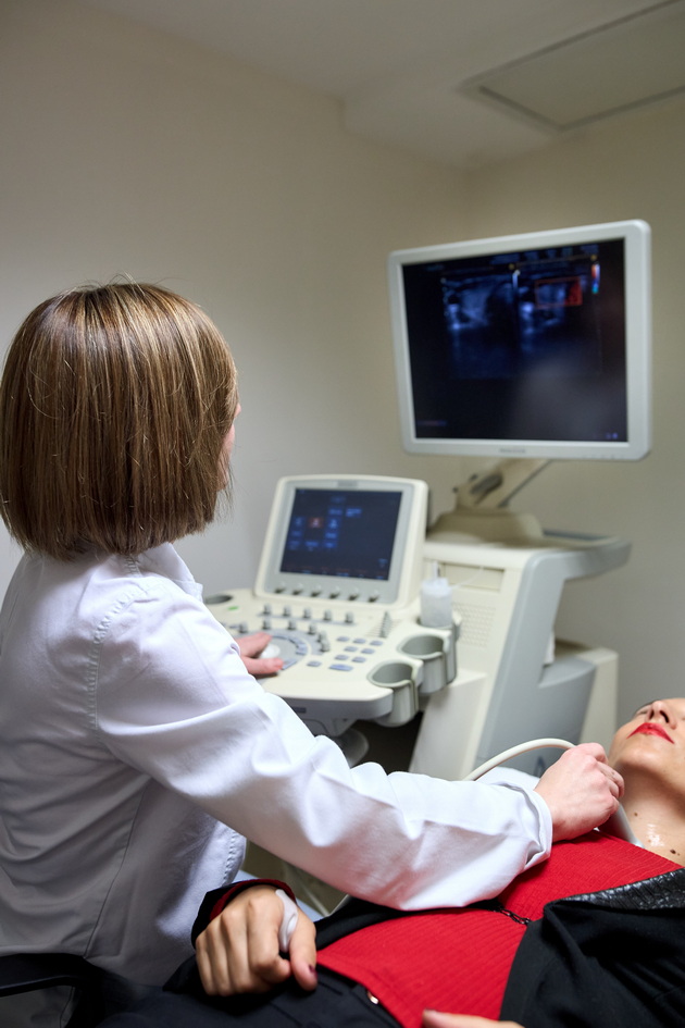 d-r-biljana-crcareva-tiroidolog-hashimoto-e-epidemija-na-21-vek-naglo-slabeenje-ili-debeleenje-chesto-ukazhuvaat-na-problemi-so-tiroideata-02.jpg