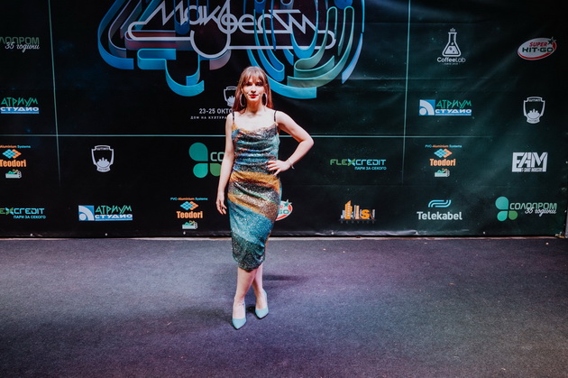 modata-na-crveniot-tepih-na-vtorata-vecher-na-makfest-2025-50.jpg