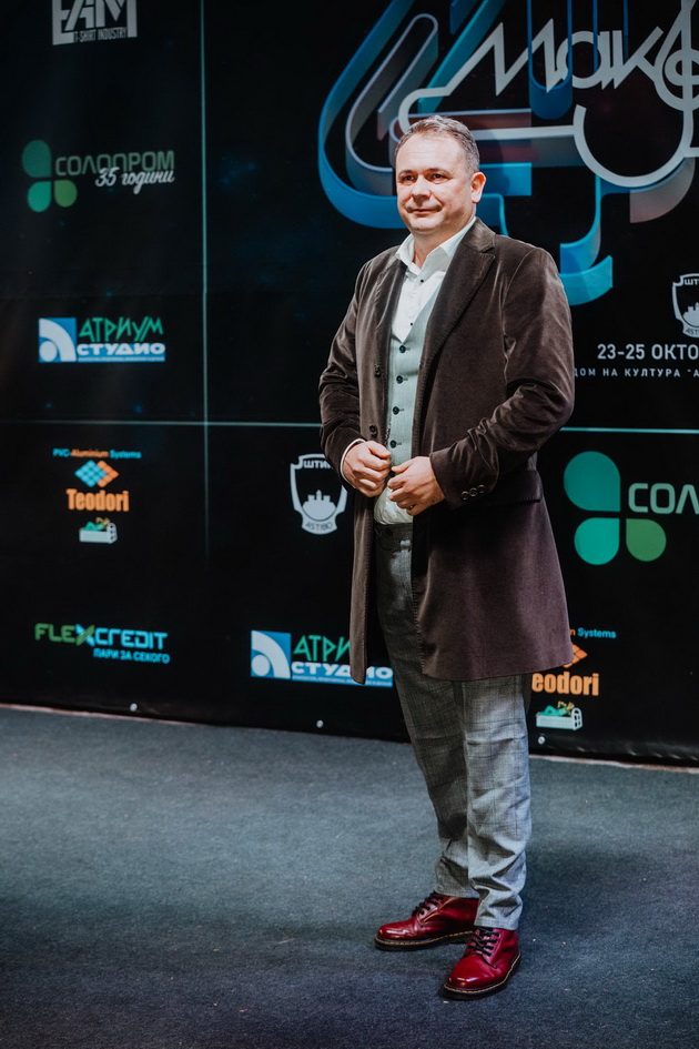 modata-na-crveniot-tepih-na-vtorata-vecher-na-makfest-2025-68.jpg