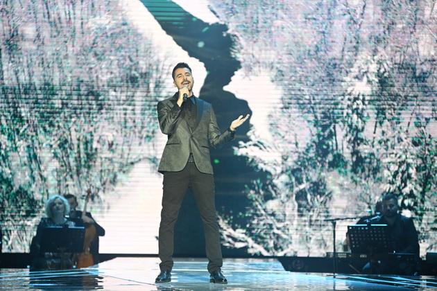 najemotivnite-momenti-na-makfest-2025-koki-peeshe-sam-bez-dule-stojan-troicki-se-rasplaka-za-nagradata-za-zhivotno-delo-45_copy.JPG
