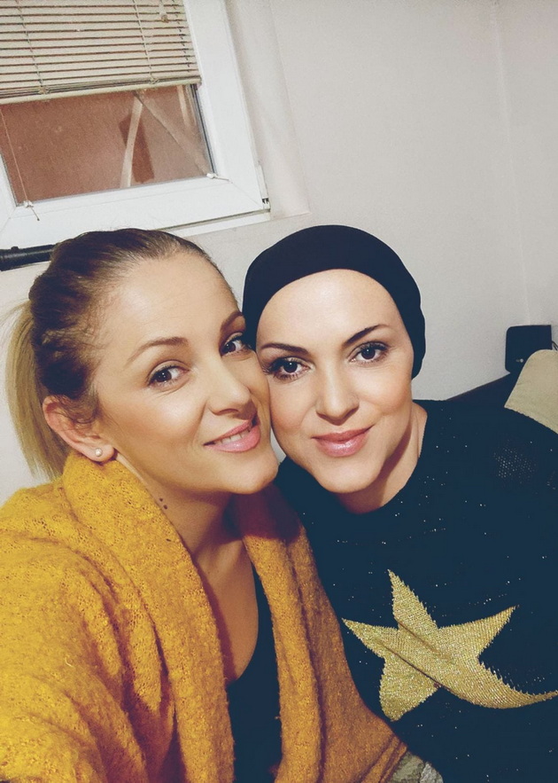 natasha-od-strumica-za-rakot-na-dojka-decata-12-i-5-me-proveruvaa-dali-disham-toa-mi-beshe-poteshko-od-hemoterapiite-14_copy.jpg