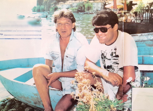 rosana-sarikj-na-kalendar-dario-vo-bunda-20-retro-fotki-koi-kje-izmamat-nasmevka-na-site-shto-rastea-vo-1990-te-i-2000-te-14.jpg