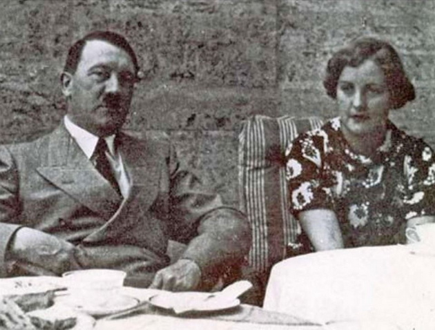 site-ljubovnici-na-adolf-hitler-biral-dvojno-pomladi-devojki-edna-mu-rodila-sin-vnukata-se-ubila-poradi-nego-03.jpg