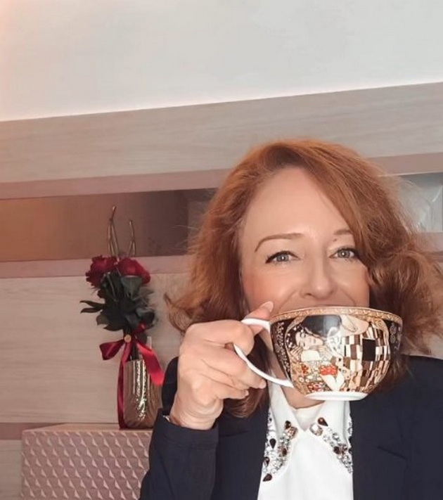 marija-sazdeva-so-ispoved-kako-dete-se-raduvav-na-dijagnozata-tumor-samo-togash-bevme-povrzani-so-moite-roditeli-05.jpg
