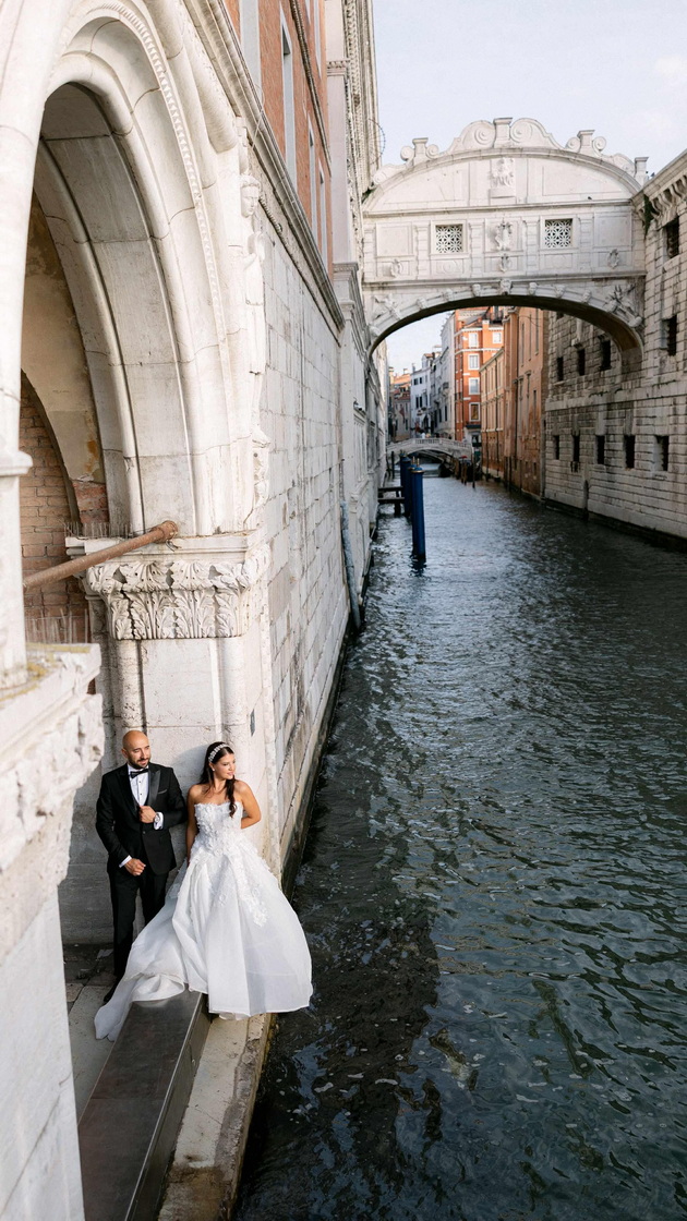 romantichna-fotosesija-na-blagica-i-borcho-od-kochani-vo-venecija-se-chuvstvuvavme-kako-vo-film-minuvachite-ni-aplaudiraa-17.jpg