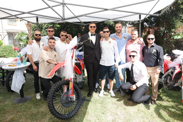 antonio-od-negorci-na-hit-nachin-se-zboguvashe-so-motociklot-na-denot-na-svojata-svadba-foto-13.JPG