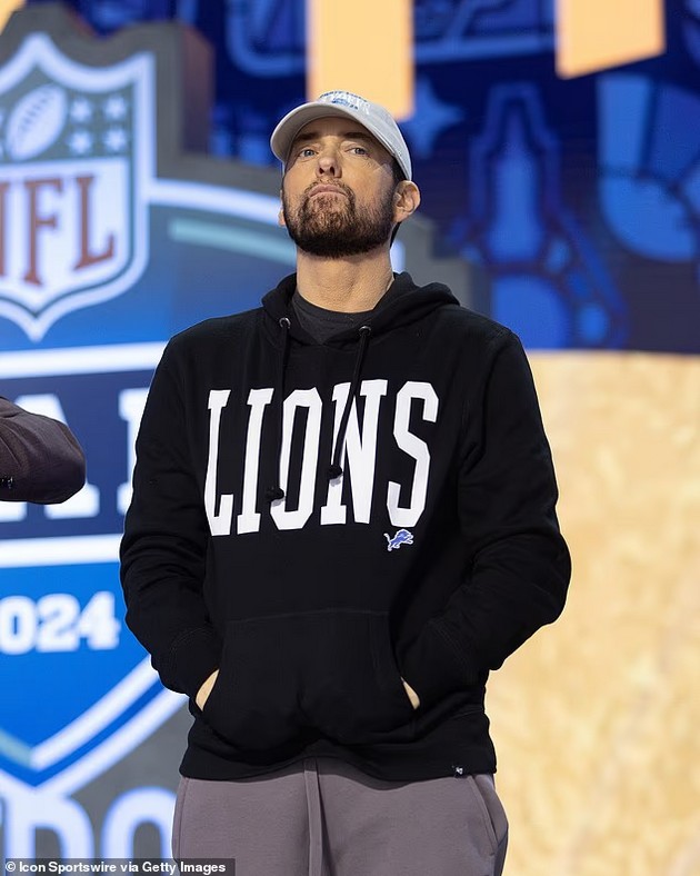 dva-obida-za-samoubistvo-problemi-so-droga-kade-e-denes-tainstvenata-poraneshna-sopruga-na-eminem-05.jpg