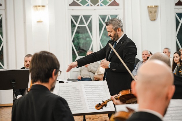 od-entuzijazam-do-brend-prikaznata-na-chovekot-shto-ja-vrati-orkestarskata-kultura-vo-bitola-vladimir-dimovski-05.jpg