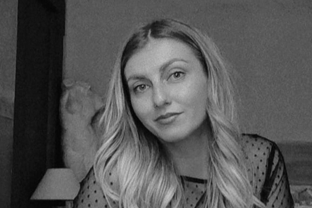 prosti-ni-aldina-potresni-poraki-po-femicidot-vo-mostar-bliskite-se-zboguvaat-od-devojkata-koja-beshe-ubiena-vo-hotelski-toalet-07.JPG