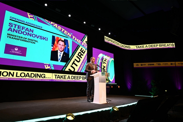 regionot-ja-zabrzuva-digitalnata-idnina-8-regionalna-konferencija-za-e-trgovija-gi-spojuva-e-trgovijata-marketingot-i-veshtachkata-inteligencija_2.JPG