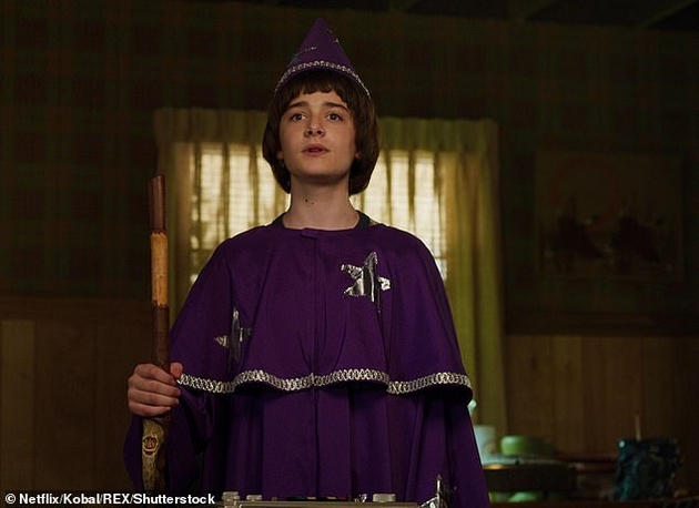voznemiruvanje-na-setot-tuzhba-za-plagijat-prokletstvoto-na-hit-serijata-stranger-things-06.JPG