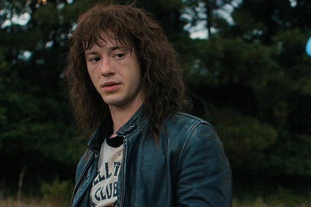 voznemiruvanje-na-setot-tuzhba-za-plagijat-prokletstvoto-na-hit-serijata-stranger-things-2.JPG