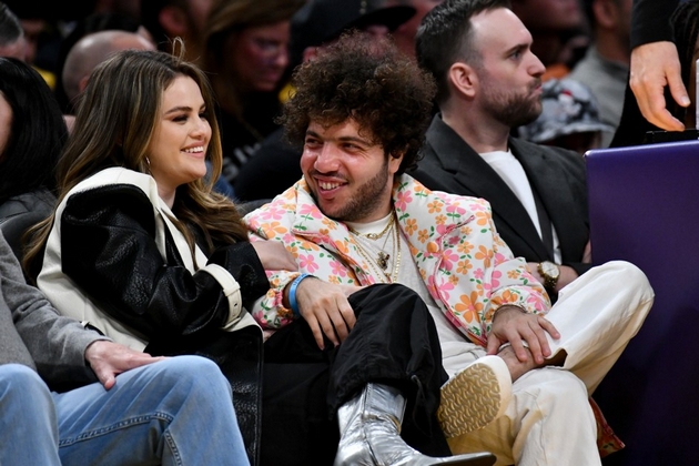 znaci-deka-brakot-na-selena-gomez-i-beni-blanko-nema-da-trae-spored-fanovite-na-pejachkata-07.JPG