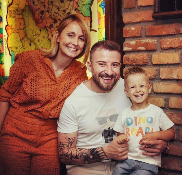 joce-panov-za-teshkoto-detstvo-tatko-mi-pochina-na-49-godini-ushte-pamtam-kako-stoev-nadvor-i-chekav-da-dojde-brza-pomosh-05.jpg