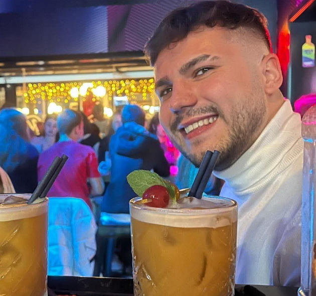 makedonec-pobedi-na-natprevar-za-najdobar-barista-na-malta-sozdadov-koktel-so-kafe-i-leshnik-tuka-zhiveam-4-godini-02.jpg