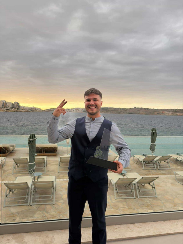makedonec-pobedi-na-natprevar-za-najdobar-barista-na-malta-sozdadov-koktel-so-kafe-i-leshnik-tuka-zhiveam-4-godini-09.jpg