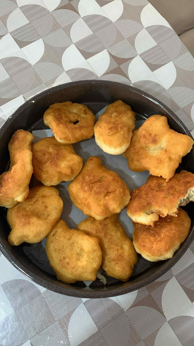 angela-25-od-kochani-od-10-godini-gotvam-tradicionalen-ruchek-za-doma-receptite-i-talentot-mi-se-od-baba-mi-04_copy_copy.jpg