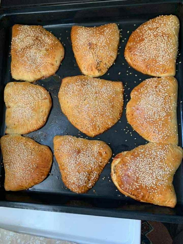 angela-25-od-kochani-od-10-godini-gotvam-tradicionalen-ruchek-za-doma-receptite-i-talentot-mi-se-od-baba-mi-24_copy_copy.jpg
