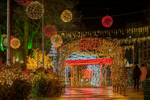 kriva-palanka-e-kako-scena-od-novogodishna-bajka-vo-presret-na-2026-foto-video-04.jpg