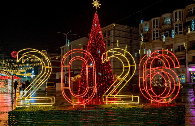 kriva-palanka-e-kako-scena-od-novogodishna-bajka-vo-presret-na-2026-foto-video-12.jpg