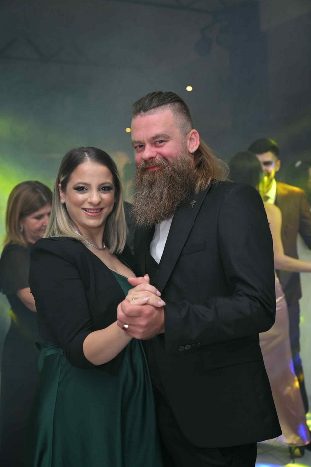 ljubovnata-prikazna-na-jovana-i-dejan-petrevski-24-chasa-pred-svadbata-doznav-deka-sum-bremena-sindromot-na-sofi-ni-ja-zajakna-ljubovta_19.jpg