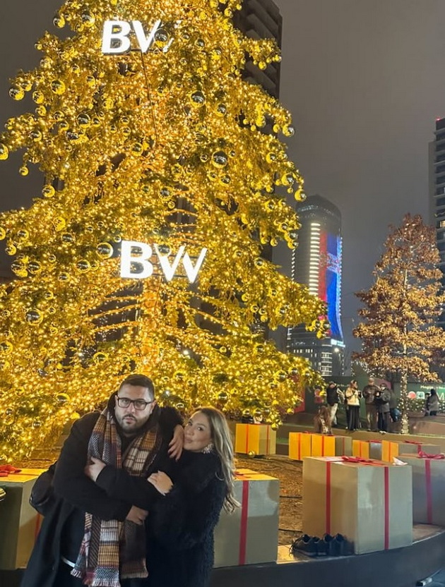 lila-filipovska-se-vrati-na-rabota-vo-hit-autfit-so-vlechki-po-patuvanjeto-so-drugarite-vo-belgrad-08.jpg