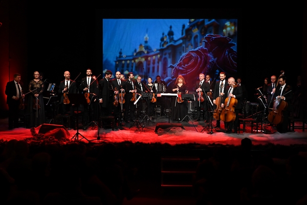 orkestar-diva-ja-prodolzhuva-tradicijata-viena-vo-bitola-povtorno-ja-voodushevi-publikata-8.JPG