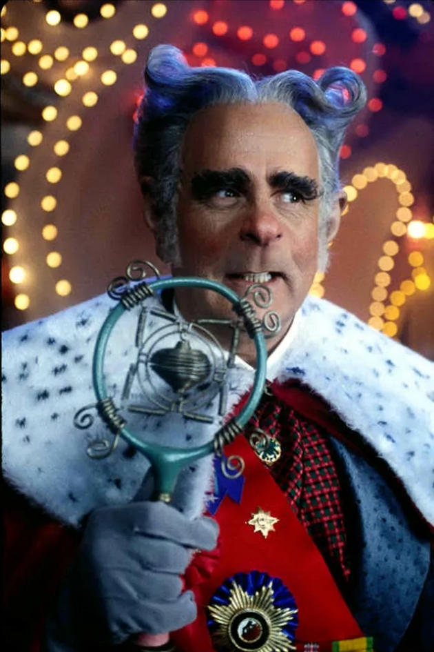 prokletstvoto-na-akterite-od-how-the-grinch-stole-christmas-maliot-grinch-pochina-na-20-godini-09.JPG