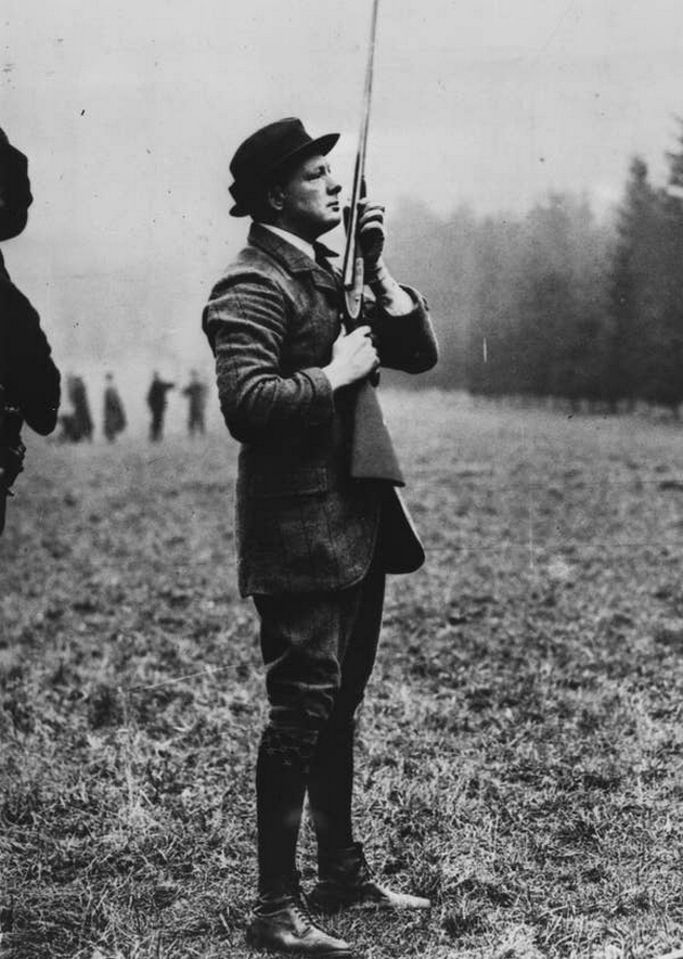 retki-fotki-od-sekojdnevieto-na-poznatite-lichnosti-od-minatoto-04.JPG