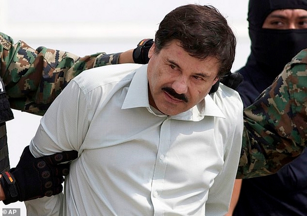 so-godini-ne-videl-sonce-minuva-23-chasa-vo-kjelija-kakov-e-zhivotot-na-el-chapo-vo-zatvor-po-filmskoto-begstvo-so-motocikl-07.JPG