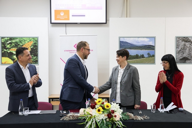stopanska-banka-ministerstvoto-za-kultura-i-turizam-i-prirodonauchniot-muzej-skopje-potpishaa-memorandum-za-strat.JPG