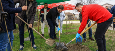zasadeni-150-sadnici-vo-noviot-sportski-centar-idrizovo-donacija-od-pivara-skopje-povekje.jpg