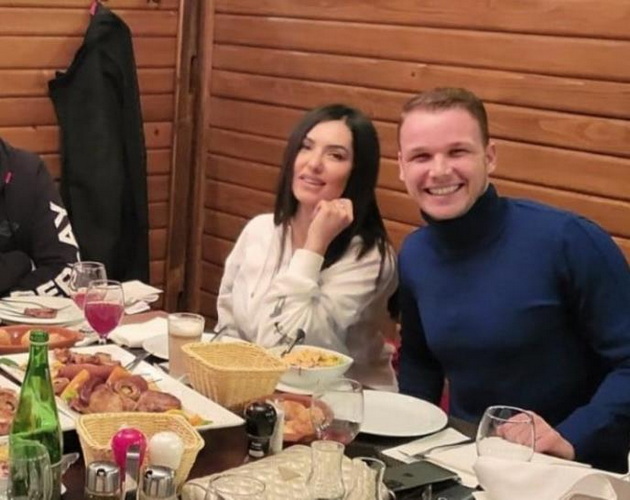 go-povrzuvaa-so-tanja-savikj-zhivee-vo-vila-od-nekolku-milioni-evra-koj-e-gradonachalnikot-na-banja-luka-03.jpg