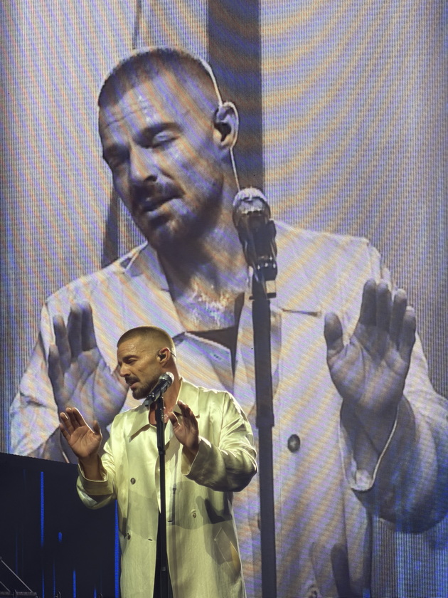 jordan-od-skopje-beshe-na-koncert-na-riki-martin-vo-bratislava-ima-energija-shto-retko-se-gleda-vip-biletite-bea-okolu-200-16.jpeg